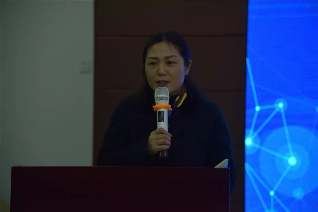 佐伊和麥克斯 产品图片