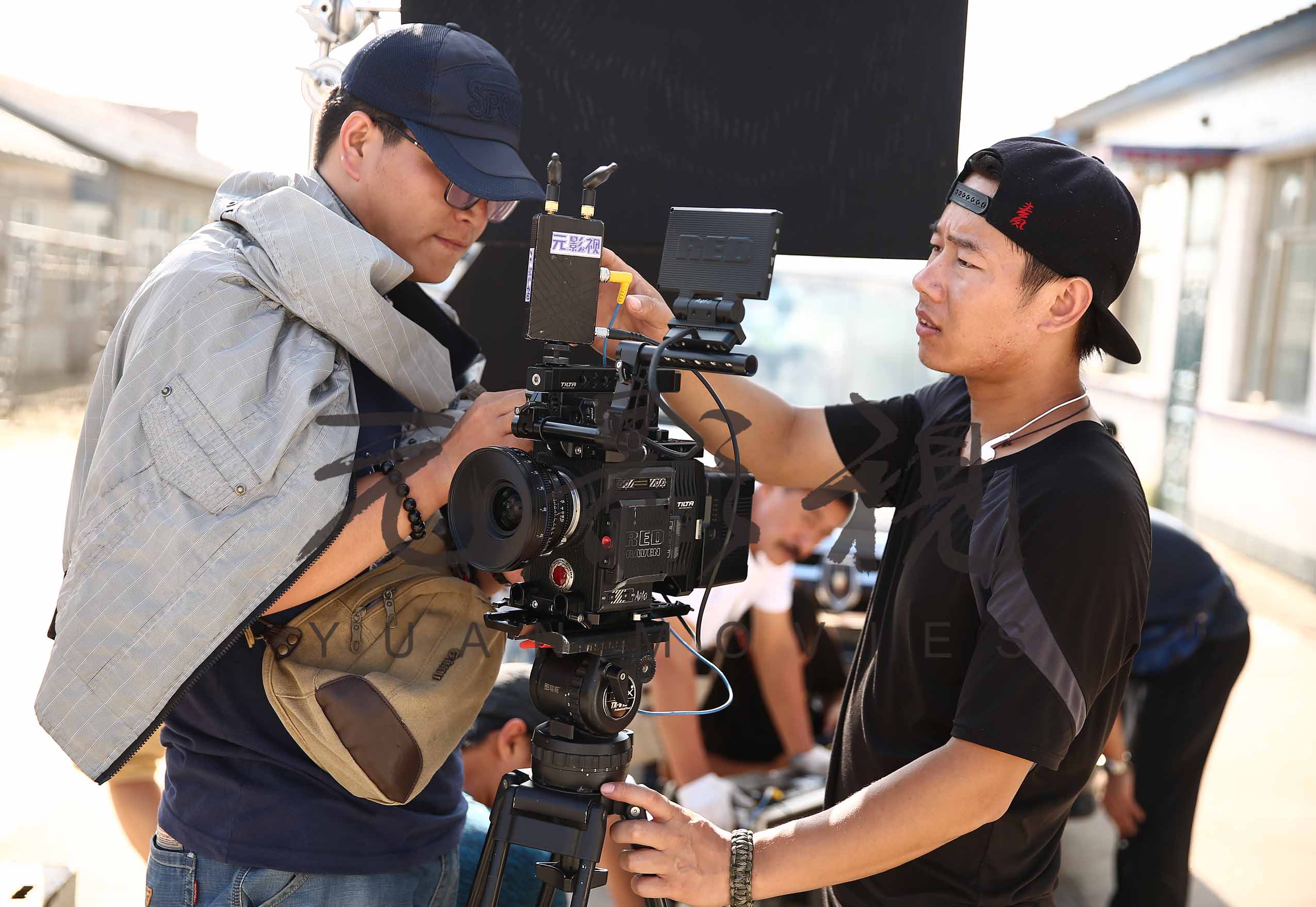 兄妹探寶 视频截图