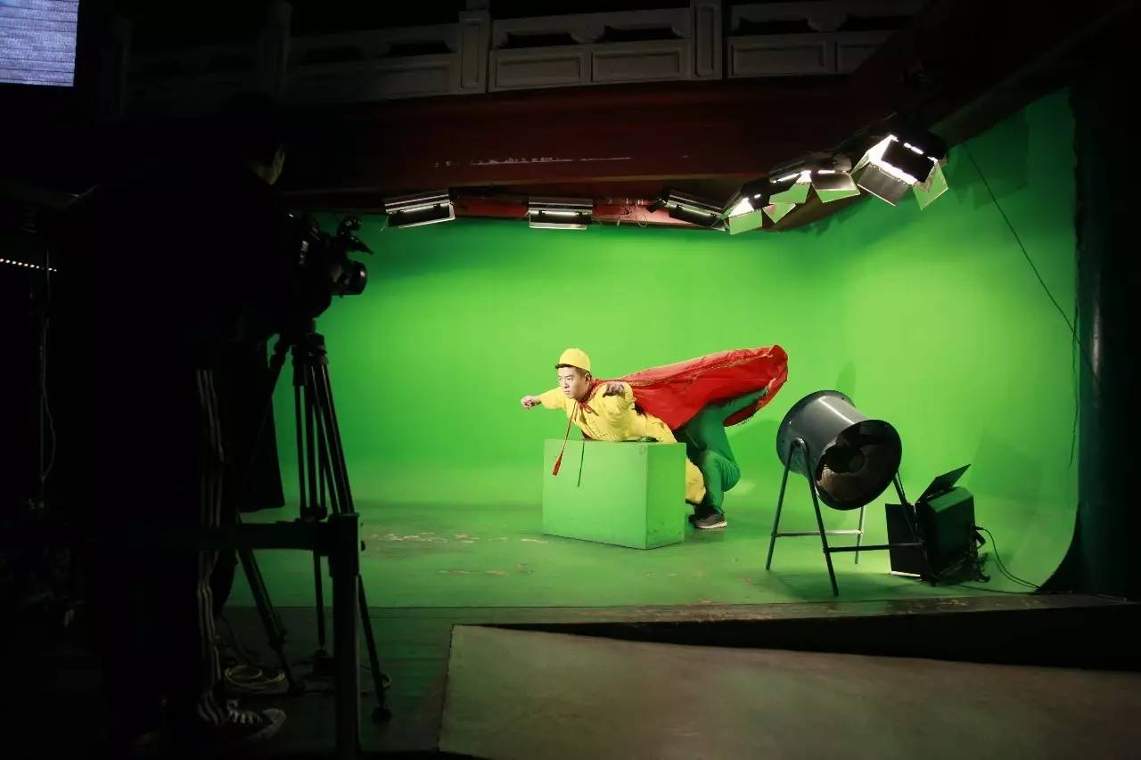 佐杜洛夫斯基的沙丘 视频截图