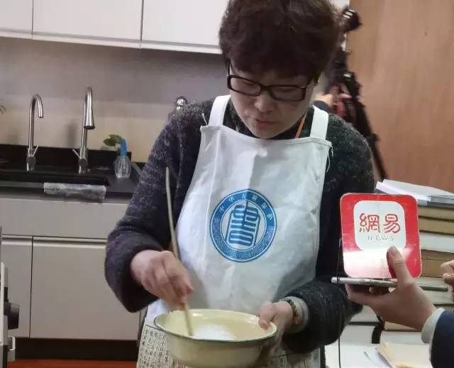 你不是一個人 视频截图