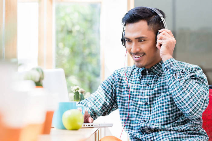 鹹魚翻生 视频截图