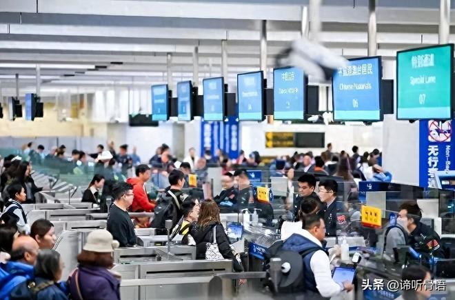 佩小姐的奇幻城堡（國語版） 视频截图