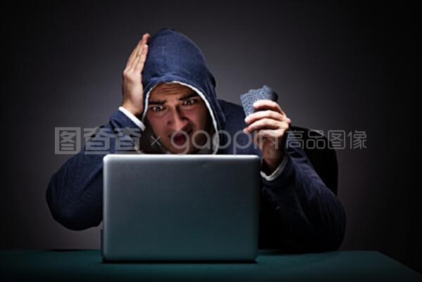 嘻哈英熊 视频截图